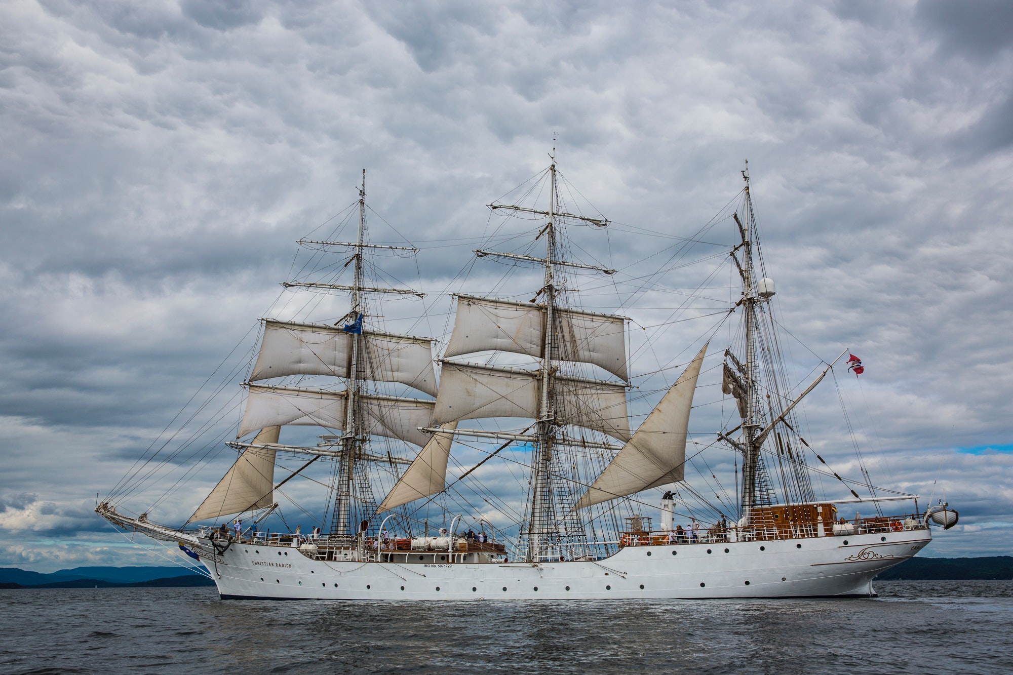 Ships and Shipwrecks